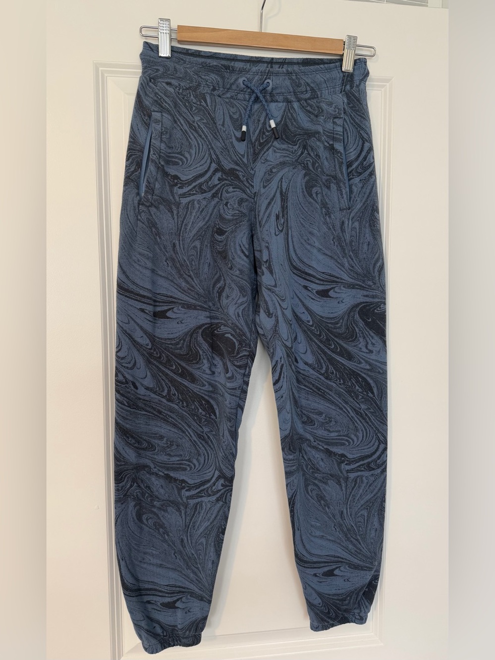 Athleta Girl Blue Marble Jogger Pants